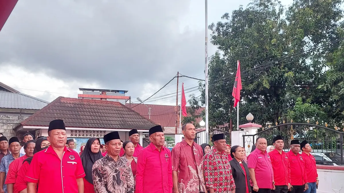 DPD PDIP Papua saat gelar Haul Bung Karno di Kantor Sekretariat DPD PDIP Papua, Kota Jayapura, Minggu (21/6/2026) (CEPOSONLINE.COM/KAREL)