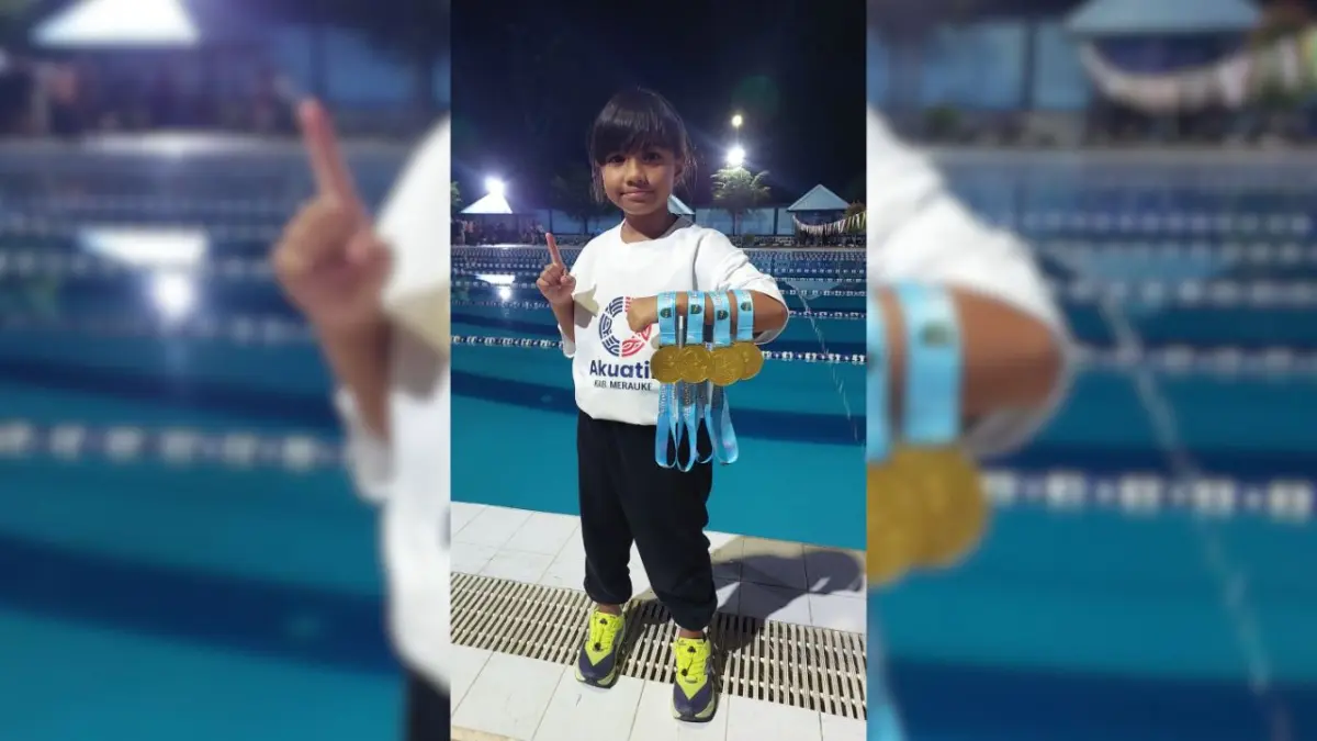 Queen Felicia Christiani yang berhasil meraih 4 medali emas kejuaraan renang piala Pangdam XVII/Cenderawasih tahun 2026
(Istimewa/Ceposonline.com)&nbsp;