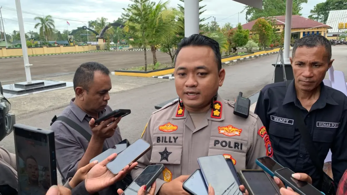 Kapolres Mimika AKBP Billyandha Hildiario Budiman. (Foto: CEPOSONLINE.COM/MOH. WAHYU WELERUBUN).