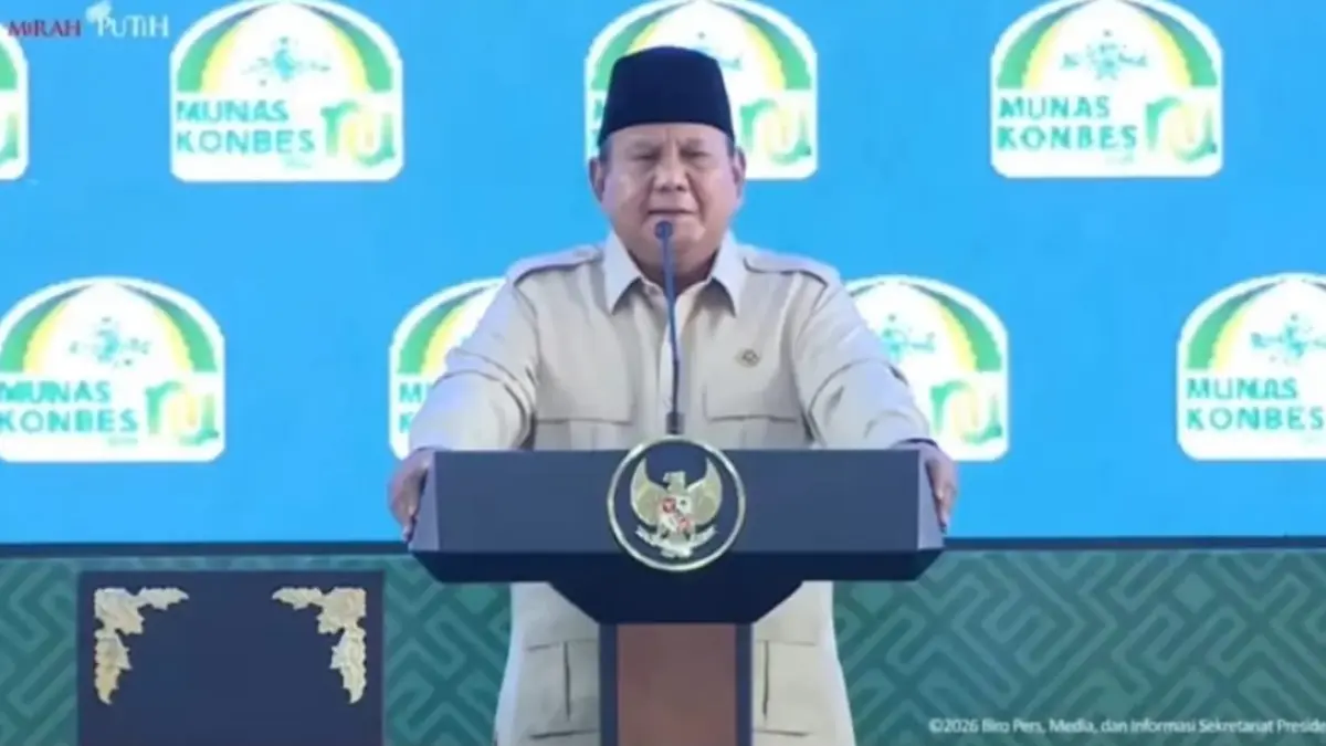 Presiden Prabowo Subianto memberikan sambutan dalam acara penutupan Musyawarah Nasional (Munas) Alim Ulama dan Konferensi Besar (Konbes) NU di Jawa Timur, Selasa (23/6/2026).