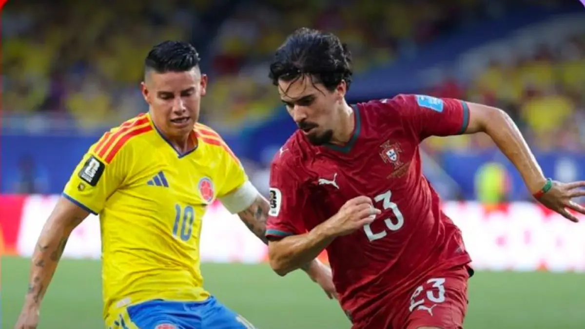 Duel sengit kapten Kolombia, James Rodriguez dan Vitinha berakhir 0-0. (X) 