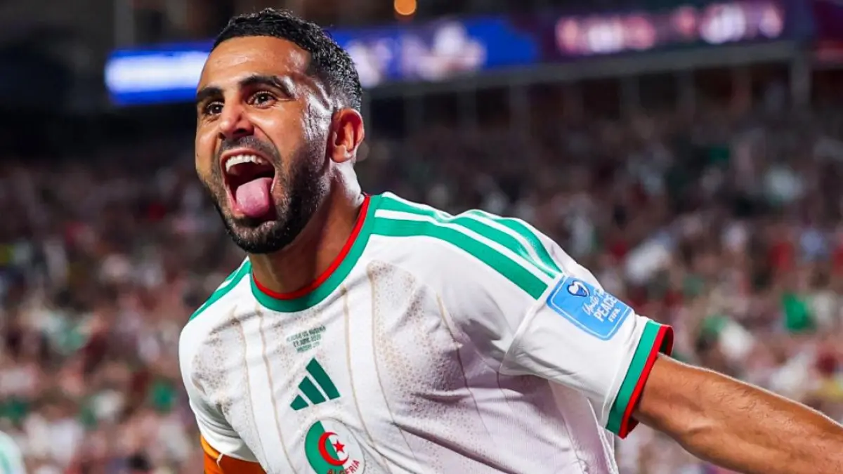 Kapten Aljazair, Mahrez. (X) 