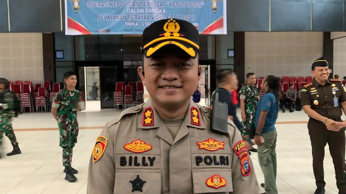 Sosok Kapolres Mimika, AKBP Billyandha Hildiario Budiman yang akan segera mengemban tugas baru sebagai Kasubdit Sendak di Direktorat Keamanan (Ditkam) Baintelkam Polri. (Foto: CEPOSONLINE.COM/MOH. WAHYU WELERUBUN).