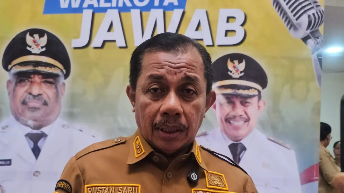 Wakil Wali Kota Jayapura, Rustan Saru saat (CEPOSONLINE.COM/HANS PALEN).