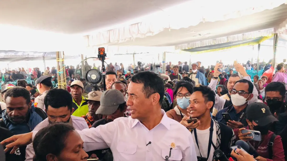 Mentan Andi Amran Sulaiman saat memberikan keterangan pers di Merauke, Sabtu (4/7/2026). (CEPOSONLINE.COM/SULO)&nbsp;