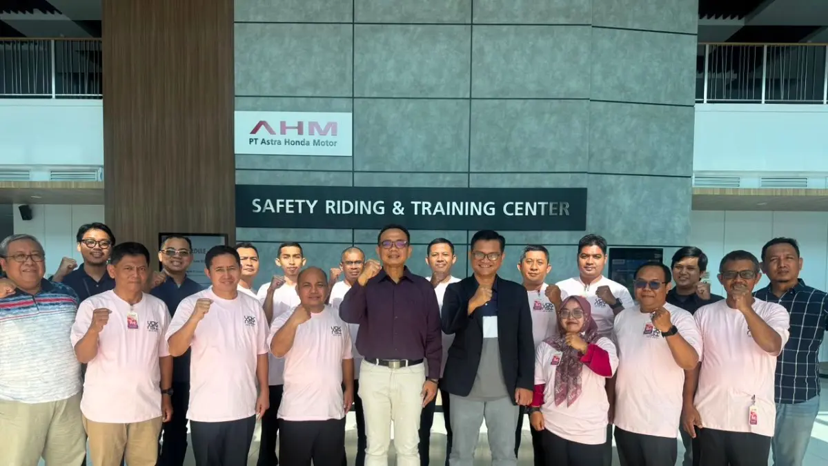 Astra Motor Papua kembali menggelar Community Safety Riding Regional Competition Papua untuk meningkatkan keterampilan sekaligus membangun budaya berkendara aman di kalangan komunitas sepeda motor Honda, Selasa (14/7/2026).(CEPOSONLINE.COM/ASTRA MOTOR PAPUA).