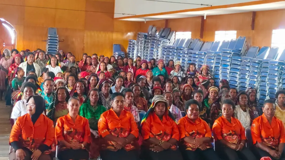 Sosialisasi yang dilakukan &nbsp;GOW Tolikara&nbsp; di Aula Klasis Kanggi pada Selasa (28/7/2026) ( CEPOSONLINE.COM/DISKOMDIGI TOLIKARA)