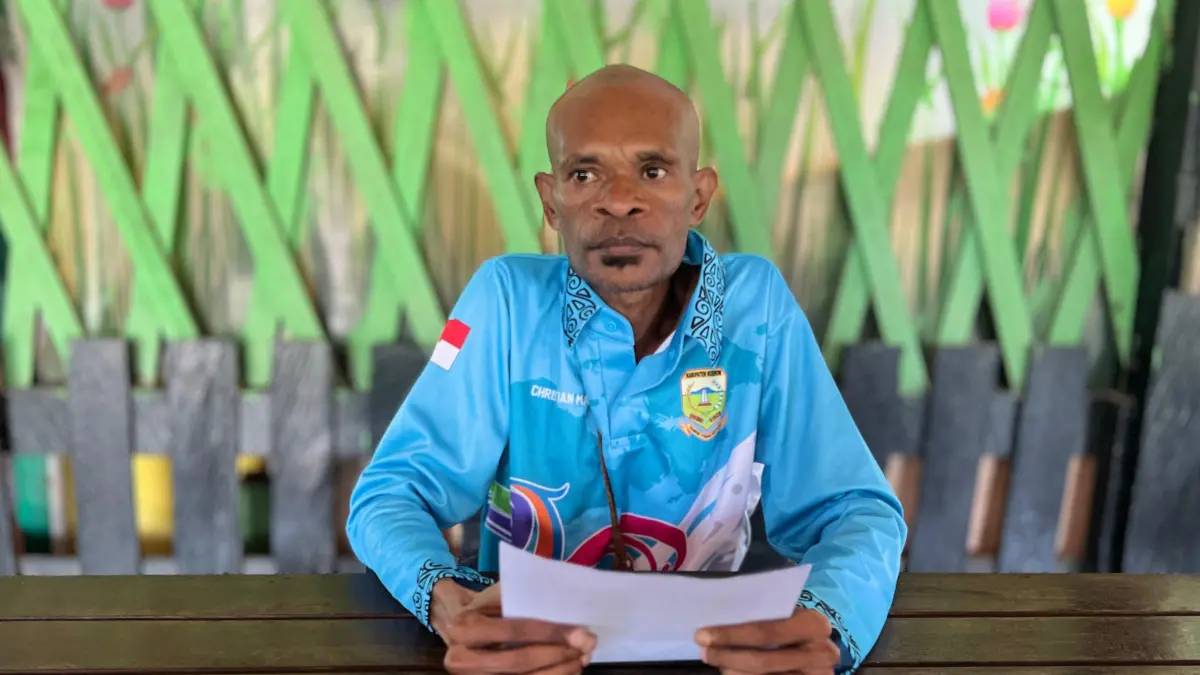 Ketua DPD KNPI Kabupaten Keerom, Yan Christian May saat memberikan keterangan kepada awak media di Keerom, Jumat (31/7/2026). (CEPOSONLINE.COM/ERIANTO).