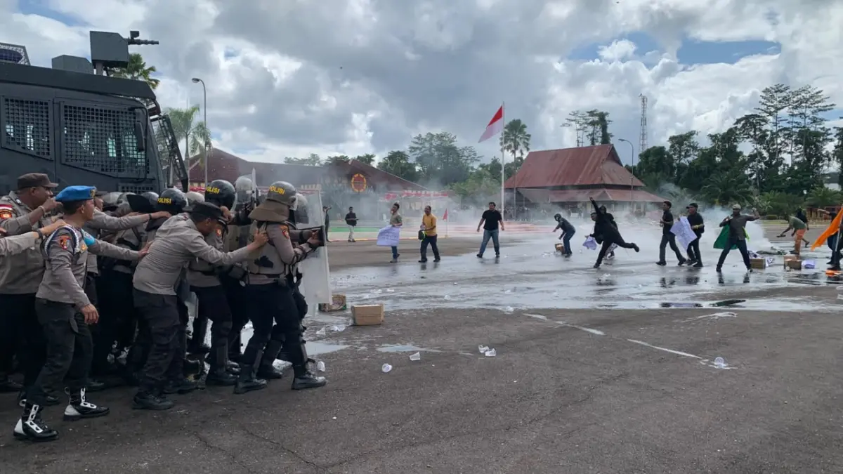 Simulasi SISPAM Kota yang digelar di Mako Brimob Batalyon B Pelopor Sat Brimob Polda Papua Tengah, Rabu (12/8/2026), (Foto: CEPOSONLINE.COM/MOH. WAHYU WELERUBUN).