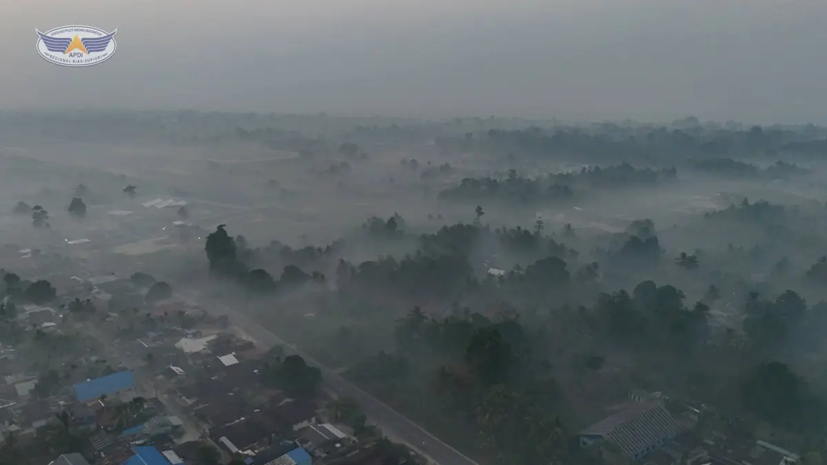 Kondisi Biak tampak dari udara menjelang pagi hari,Senin (24/8/2026). (ISTIMEWA) 
