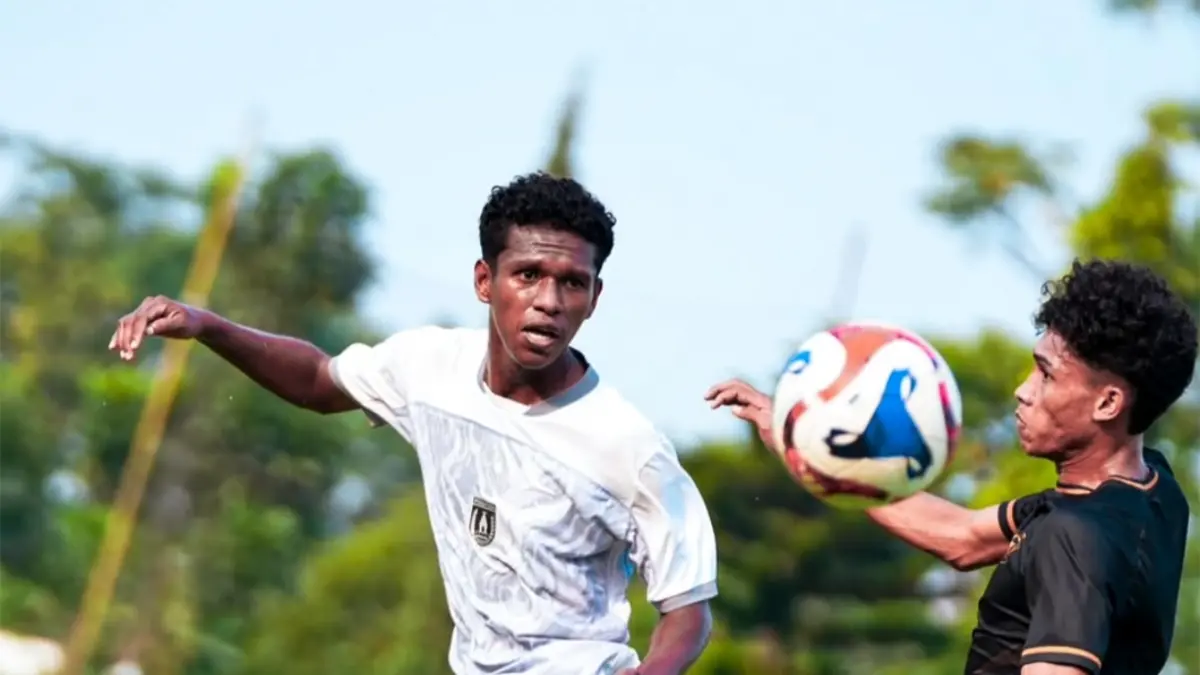 Skuad Persipura Jayapura ketika melakukan sesi uji coba menghadapi tim Liga 1 &nbsp;Garudayaksa pekan lalu. (CEPOSONLINE.COM/IG PERSIPURA)