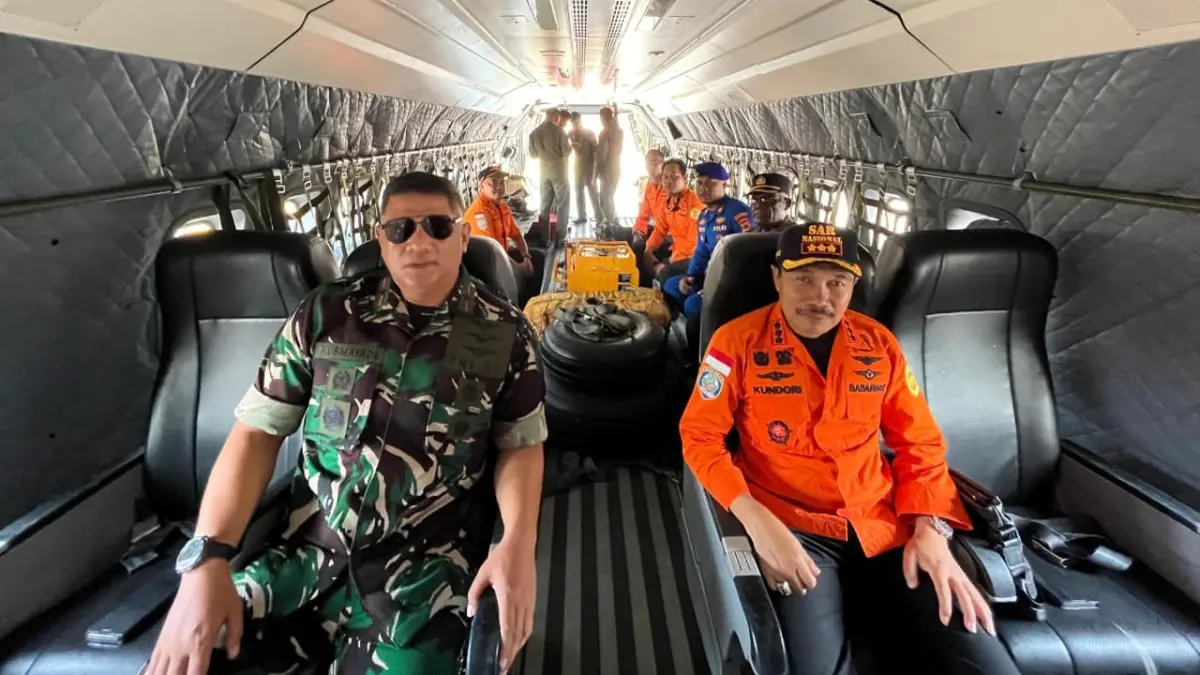 Upaya pencarian korban bersama SAR Biak dan Lanud Manuhua, Jumat (28/8/2026). (Humas SAR Biak)&nbsp;