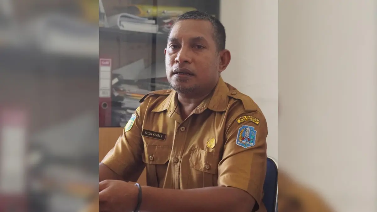 Kepala UPTD LLK UKM Biak, Yalon Kbarek&nbsp;
(CeposOnline.com/Ismail)