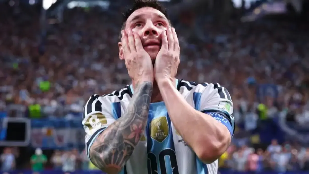Lionel Messi akhirnya memutuskan meninggalkan timnas Argentina. (The Guardian)