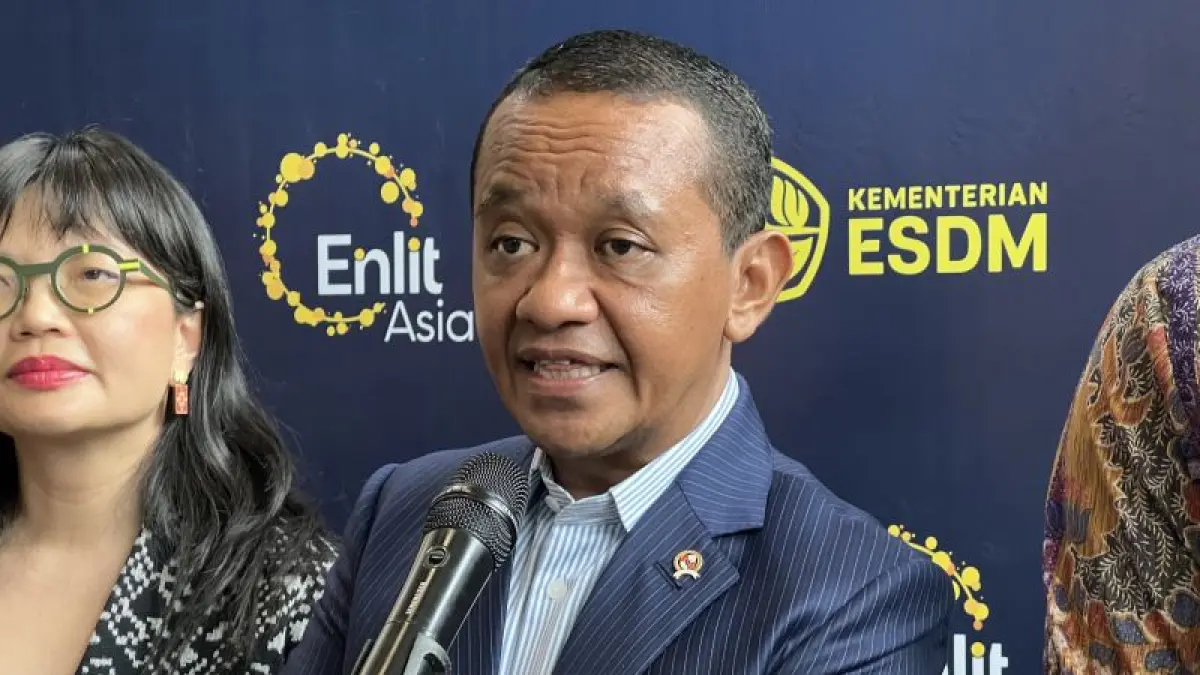 Menteri Energi dan Sumber Daya Mineral (ESDM) Bahlil Lahadalia memberi keterangan setelah menghadiri acara Electricity Connect 2026 yang digelar di Tangerang, Banten, Selasa (22/9/2026. (CEPOSONLINE.COM/ANTARA/Putu Indah Savitri)