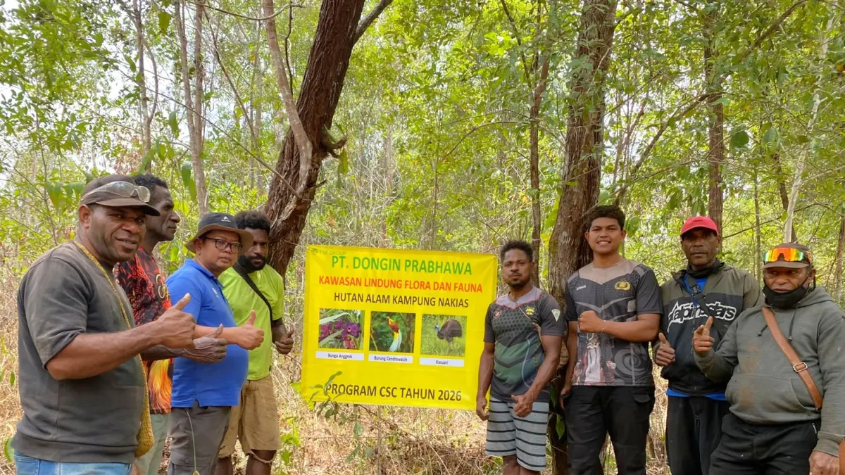 Foto Bersama Masyarakat Kampung.