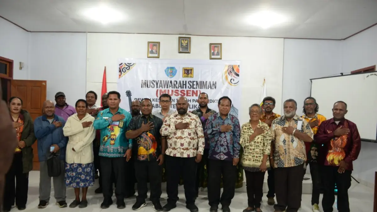 Foto Bersama MUSSEN Ke I di Karubaga