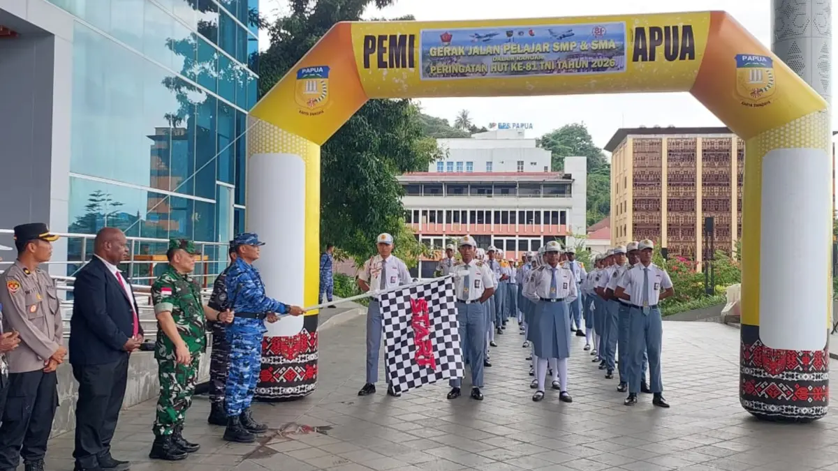 Kadispers Lanud Silas Papare, Kolonel Adm Ridwan Saparudin, bersama Forkopimda membuka kegiatan PBB di Kantor Gubernur Papua, Sabtu (26/9/2026)(CEPOSONLINE.COM/KAREL)