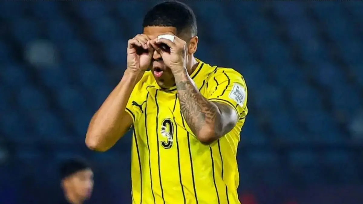 Bergson da Silva mencetak hattrick saat Malaysia menang 6-0 atas Singapura di FIFA ASEAN Cup 2026. (Malaysia)