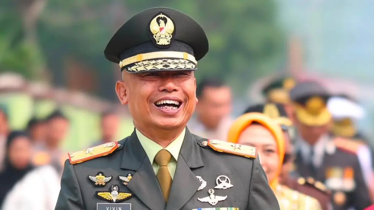 Komandan Korem (Danrem) 173/Praja Vira Braja (PVB), Brigadir Jenderal TNI Vivin Alivianto. (CEPOSONLINE.COM/HUMAS PEMPROV)