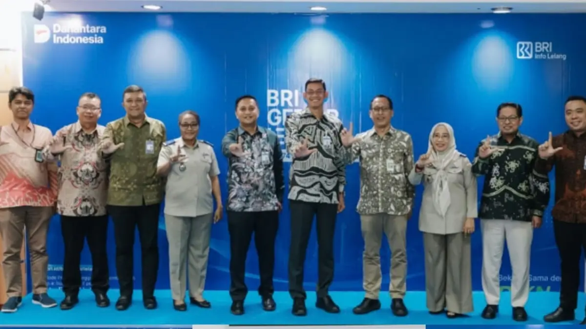 Foto Bersama Saat Launching Ceremony Gebyar Lelang Serentak Nusantara.