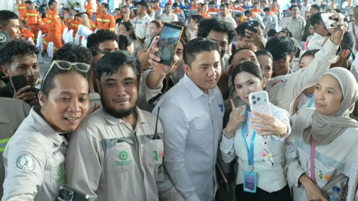 Kunjungan Daerah, Seskab Teddy Nyaris Tertinggal Rombongan Presiden Prabowo, Ini Gara-garanya