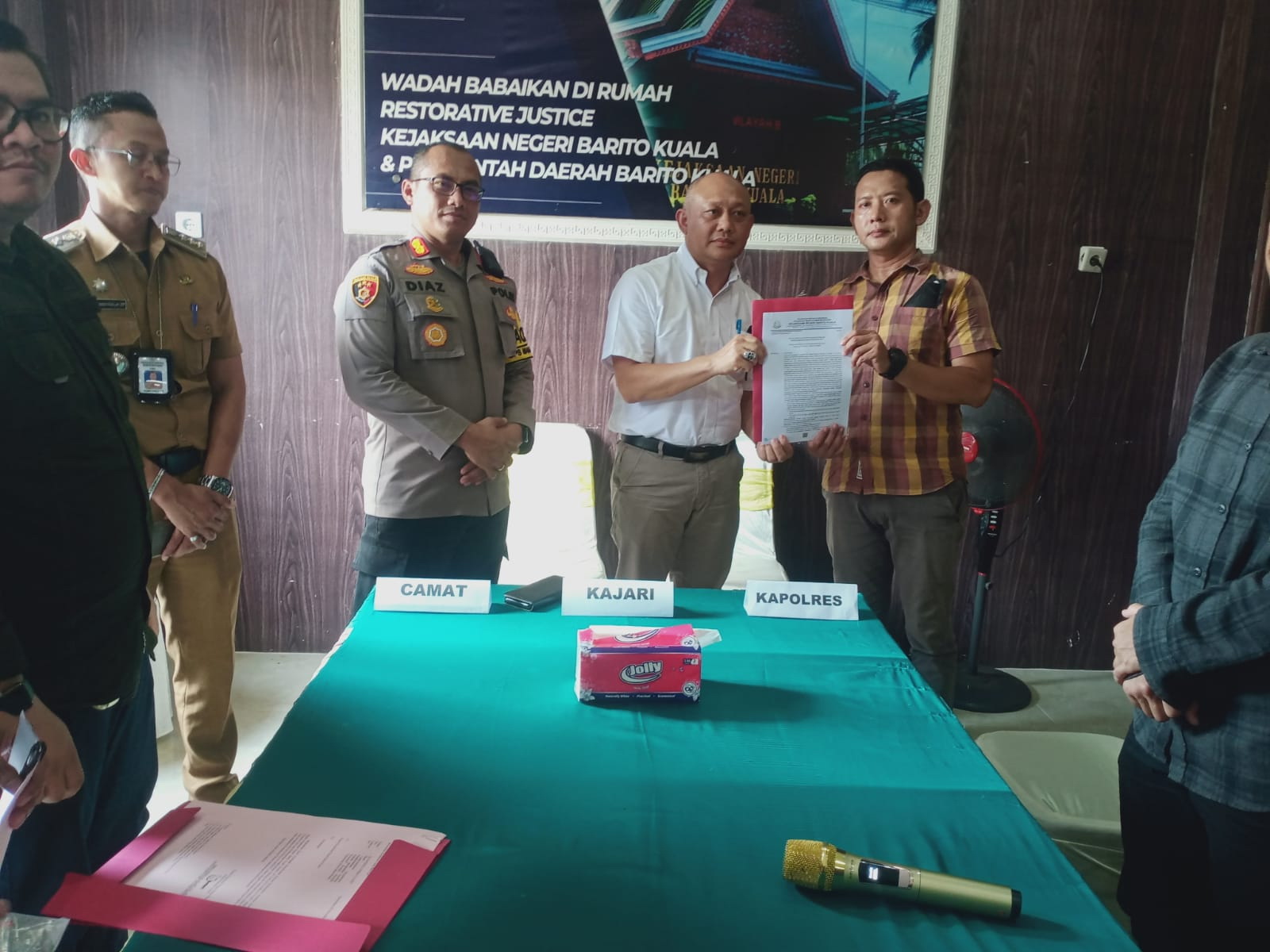 BEBAS: Kasus kecelakaan yang menjerat ASW lepas dari jeratan hukum setelah melalui proses RJ.