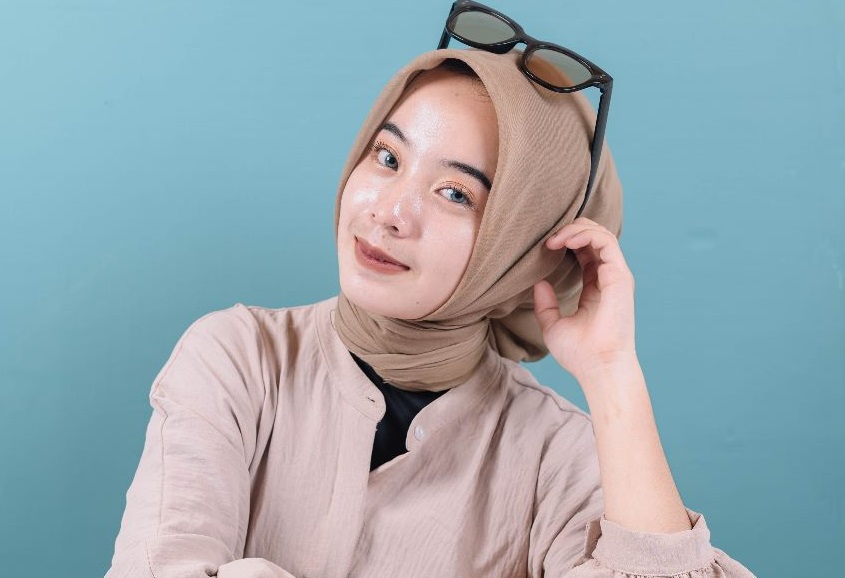 BERTALENTA: Shely Nova Kareza dipercaya menjadi salah satu MC termuda kegiatan Bupati Tala, karena dibekali banyak keahlian.