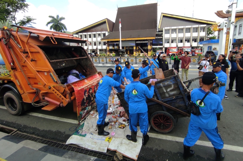 SURUNG SINTAK: Program Surung Sintak milik DLH Banjarmasin yang diluncurkan pada Sabtu (25/11) pagi di Siring RE Martadinata.
