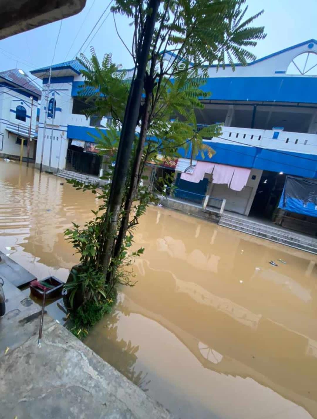 TERGENANG: Sejumlah wilayah di Hulu Sungai Tengah tergenang air.