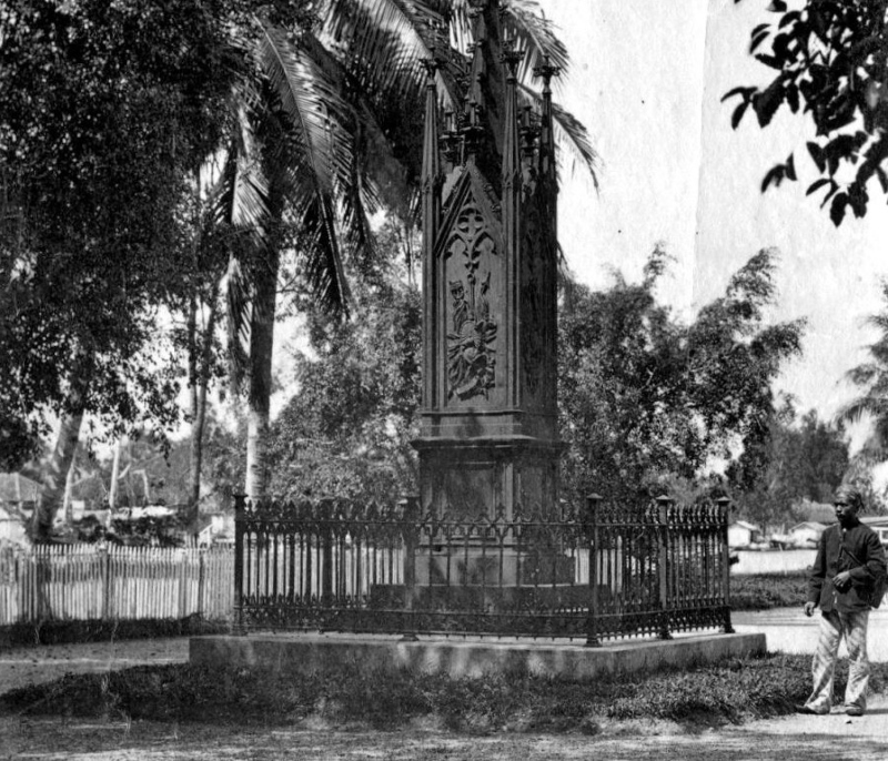 TAHULAH PIAN: Monumen Perang Banjar sebagai simbol kemenangan Belanda pada tahun 1859-1863 yang dibangun di tepi sungai Martapura di Jalan Sudirman, Banjarmasin.