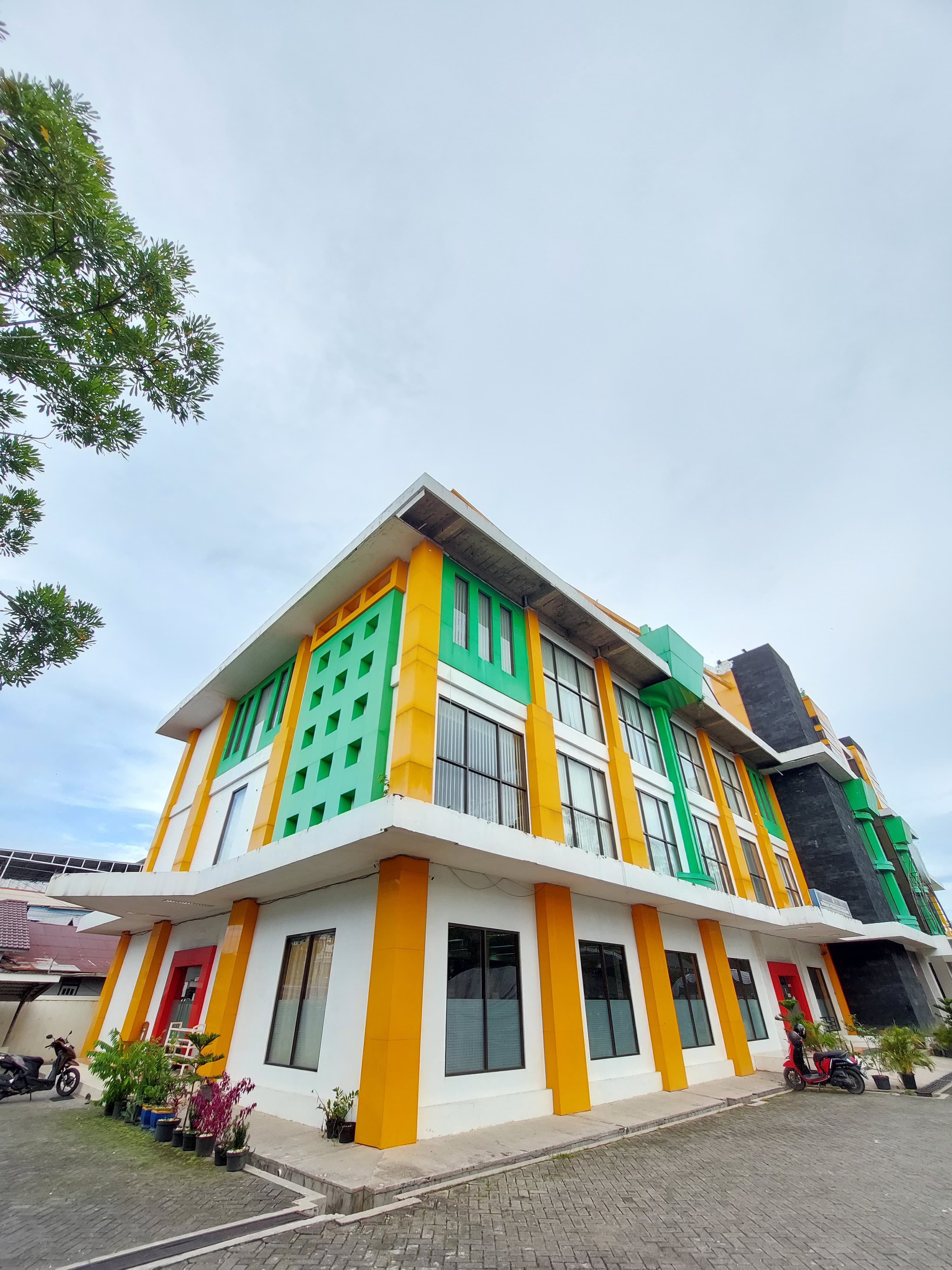 ALIH FUNGSI: Gedung Murakata di Jl Bhakti, Kelurahan Barabai Timur, Kecamatan Barabai, akan jadi Mal Pelayanan Publik.(Foto: Jamaluddin/Radar Banjarmasin)