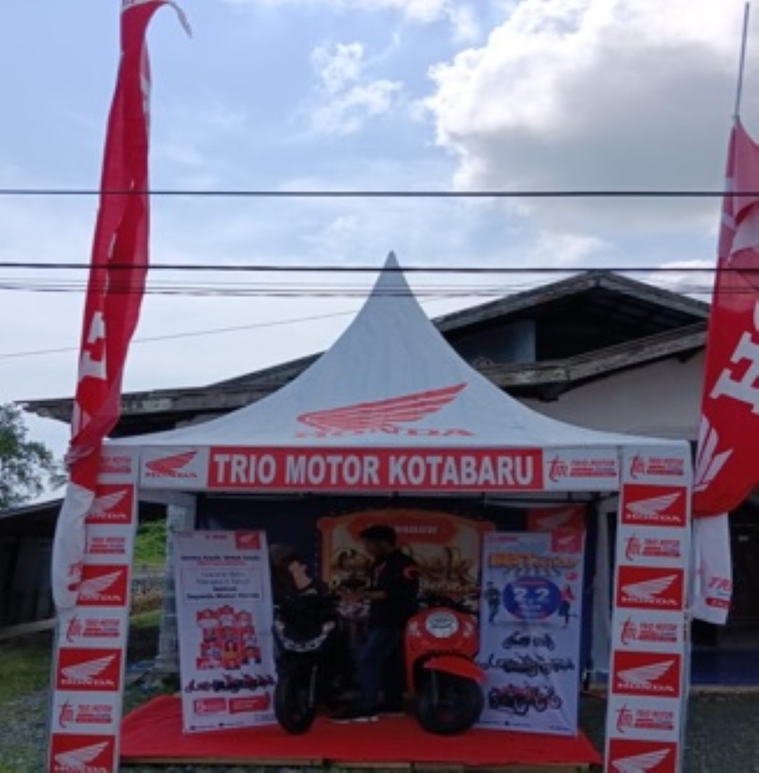 SAPA: Kegiatan Trio Motor Kotabaru menyapa masyarakat