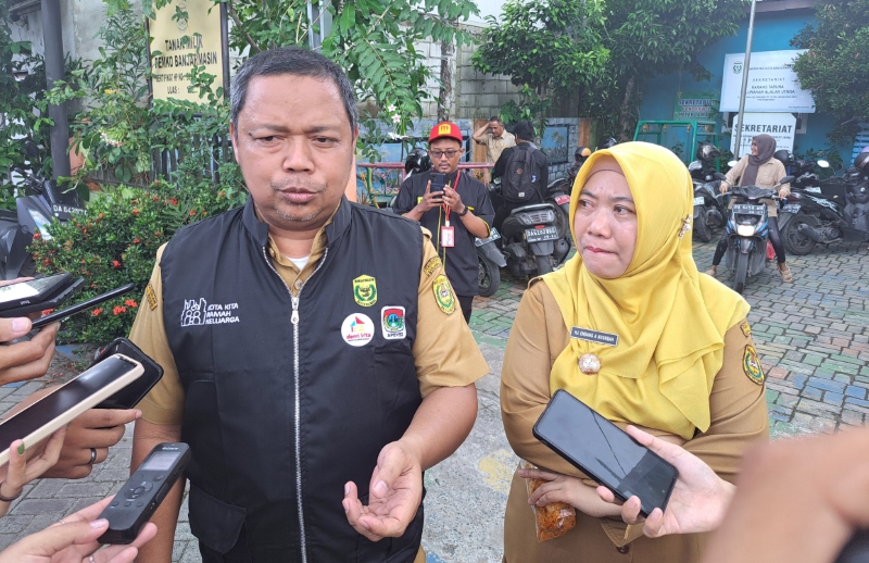 &nbsp;WAWANCARA: Lurah Alalak Utara, Endang A. Noorbah dan Kepala DPPKBPM Banjarmasin, Helfi anoor.&nbsp;