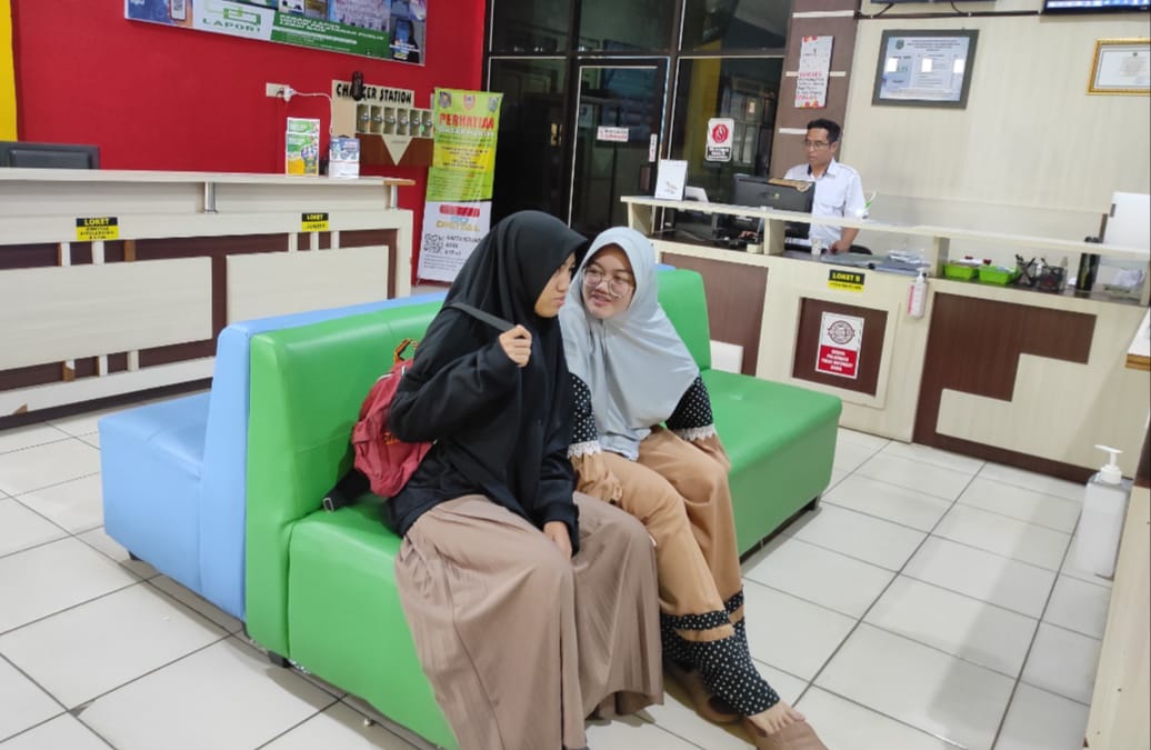 TANGGAL MERAH: Pelayanan kependudukan di Kantor Disdukcapil HSU tetap buka meski libur nasional, Kamis (8/2/2024).(Foto: M Akbar/Radar Banjarmasin).