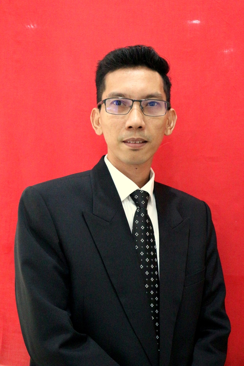 AKHMAD LAZUARDI SARAGIH