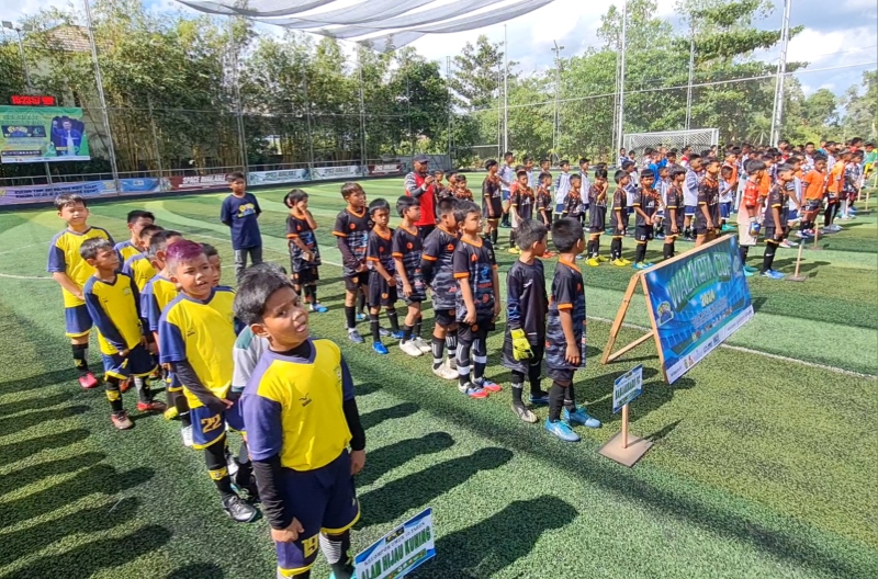 DIMULAI: Perhelatan sepak bola mini (mini soccer) Wali Kota Cup dimulai, Jumat (23/2) petang.