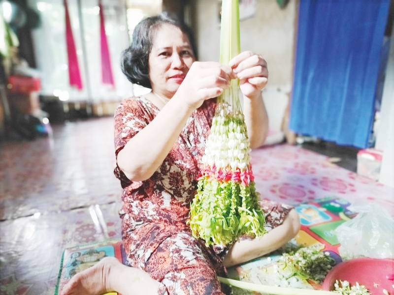 KAMBANG BARENTENG: Kambang barenteng ini biasa digunakan untuk berbagai kegiatan religi.&nbsp;| Foto: Maulana/Radar Banjarmasin