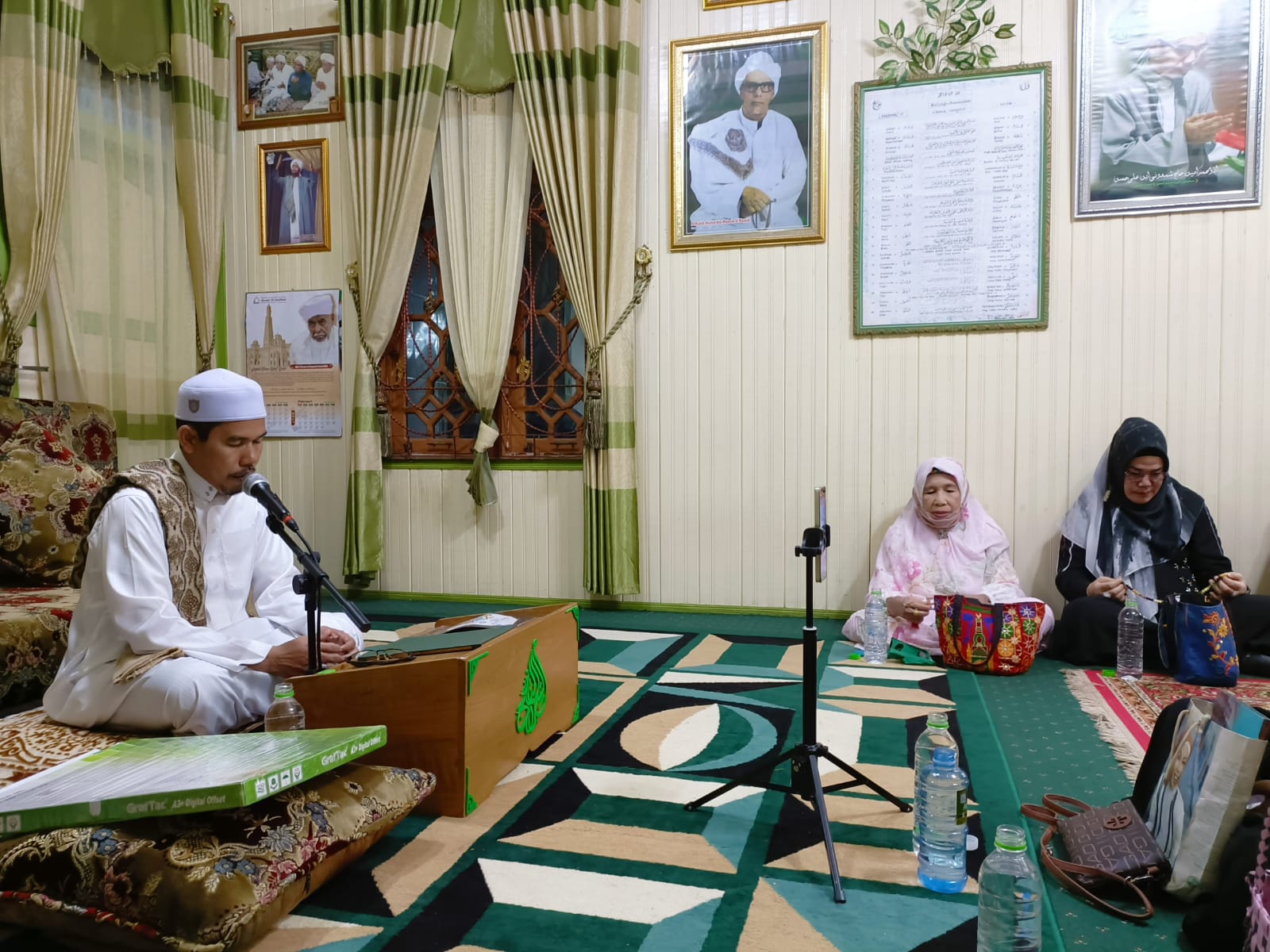 KAJIAN: KH Syam