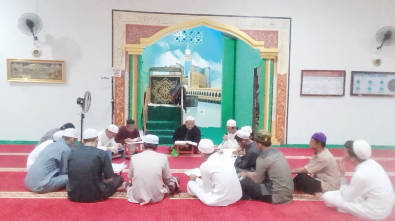 TADARUS: Tadarus warga binaan Lapas Kelas III Batulicin selama Ramadan di Masjid At Taubah.