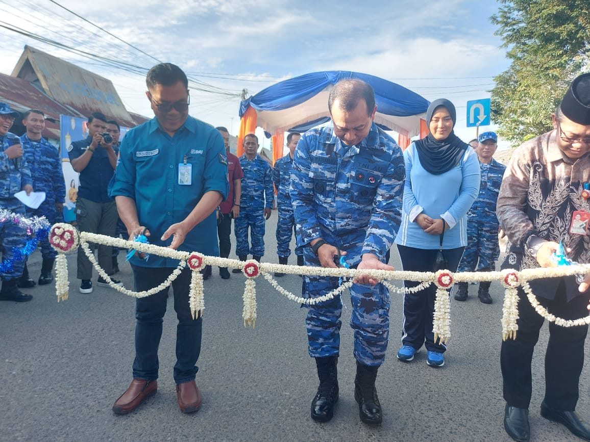 Bazar Ramadan Lanud Sjamsudin Noor Langsung Diserbu Pengunjung