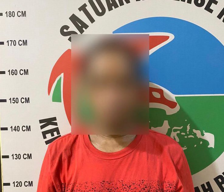 DIAMANKAN: Seorang pria berinsial I (39) diamankan Satresnarkoba Polres Tanbu karena diduga mengedarkan sabu.(Foto: Polres Tanbu untuk Radar Banjarmasin)