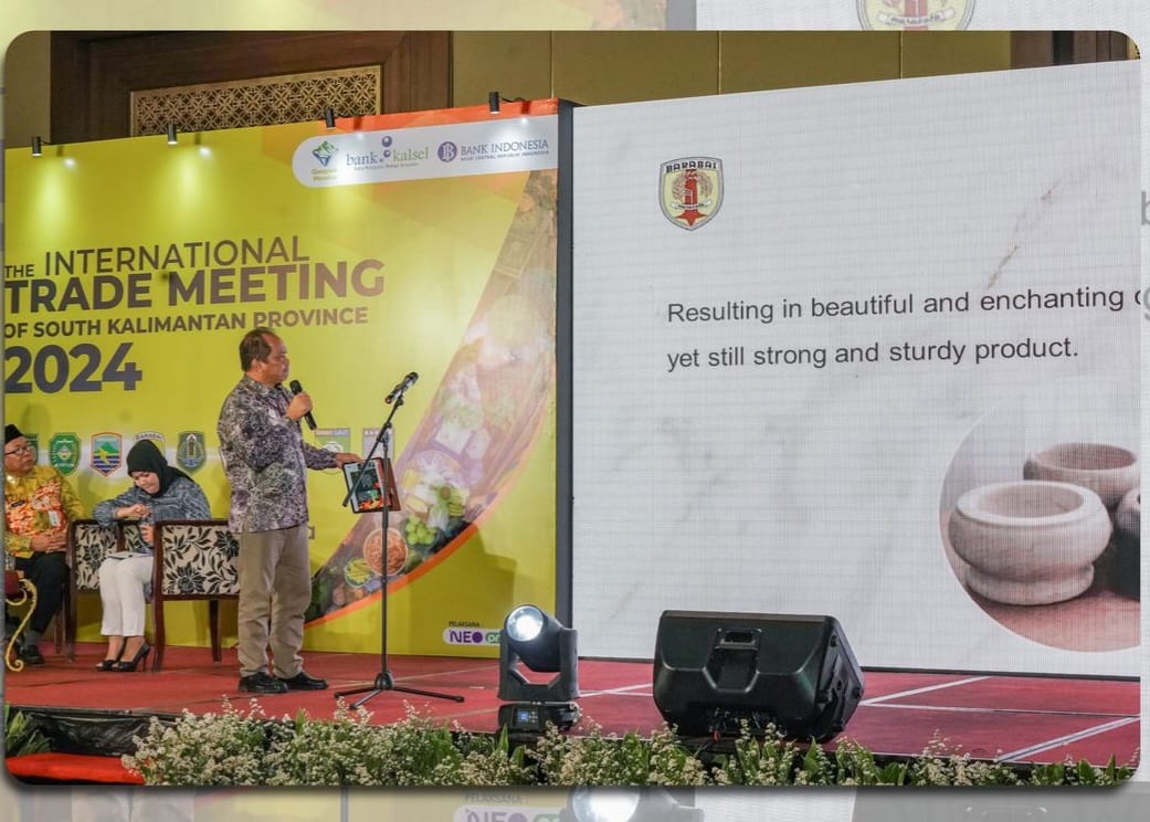 KERAJINAN: Kerajinan marmer di HST dilirik pasar internasional.