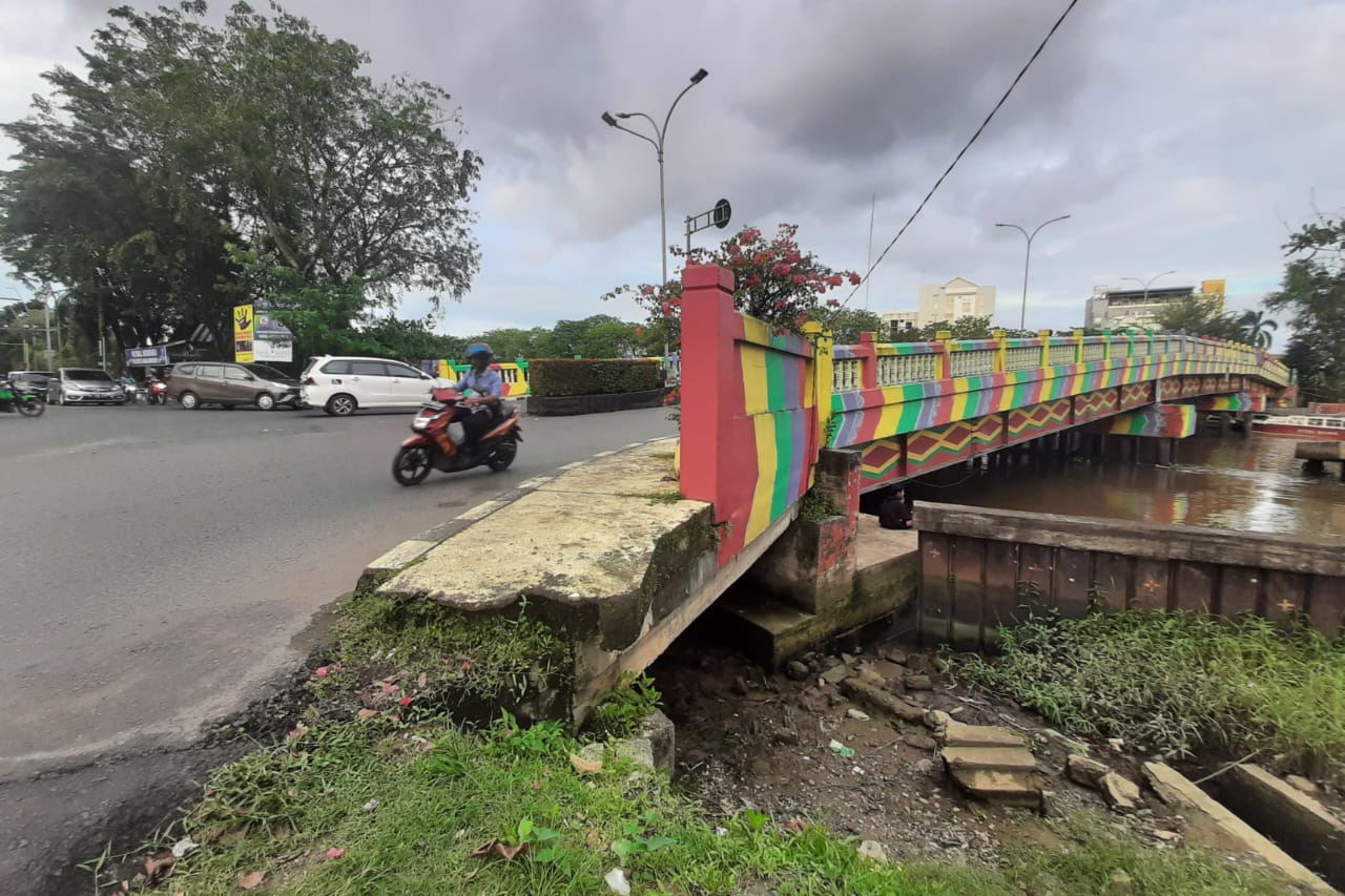 Jembatan Merdeka.(foto: Wahyu Ramadhan/Radar Banjarmasin)