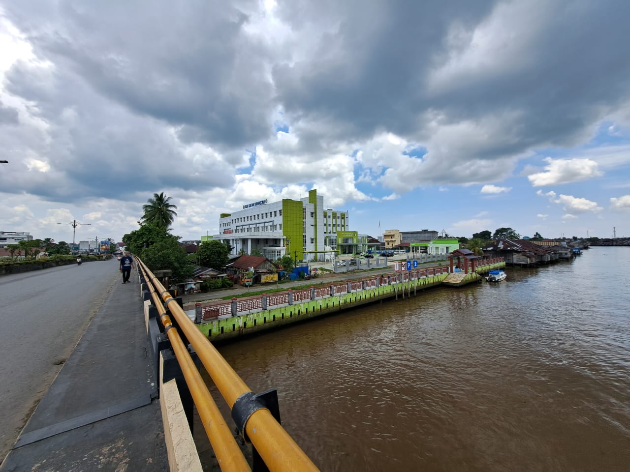 Jembatan Sudimampir.(foto:  Wahyu Ramadhan/Radar Banjarmasin)