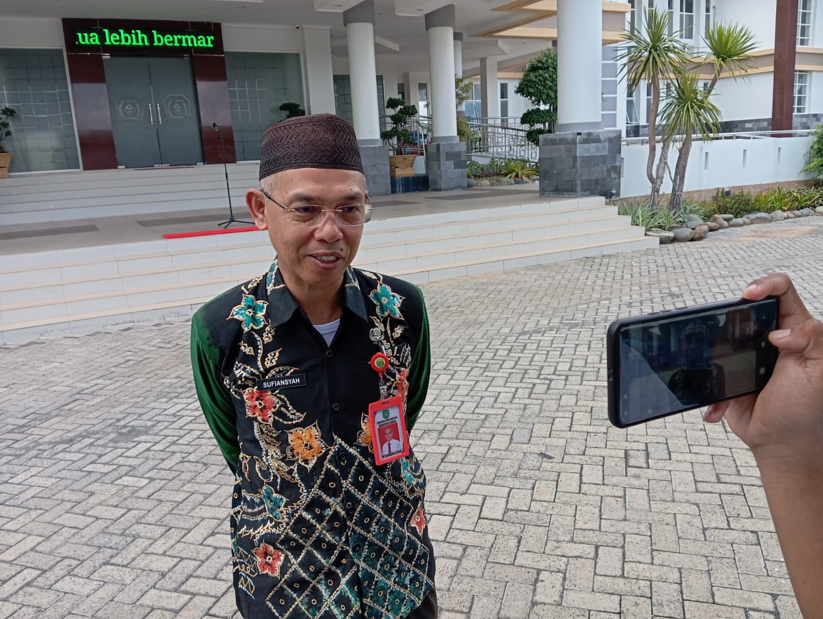 WAWANCARA: Sekda Tapin Sufiansyah memberitahukan penurunan stunting di Kabupaten Tapin.