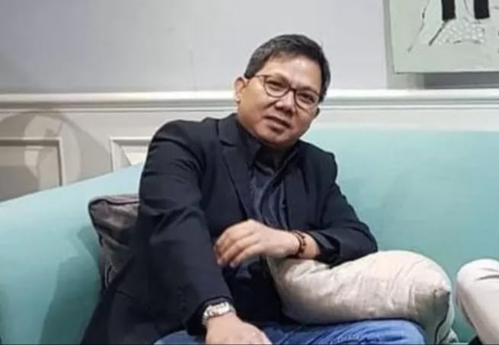 PENGAMAT: Bung Towel bongkar fakta yang mematahkan pernyataan Shin Tae-yong terkait Timnas Indonesia di Piala Asia U-23 Qatar. (Instagram Bung Towel)