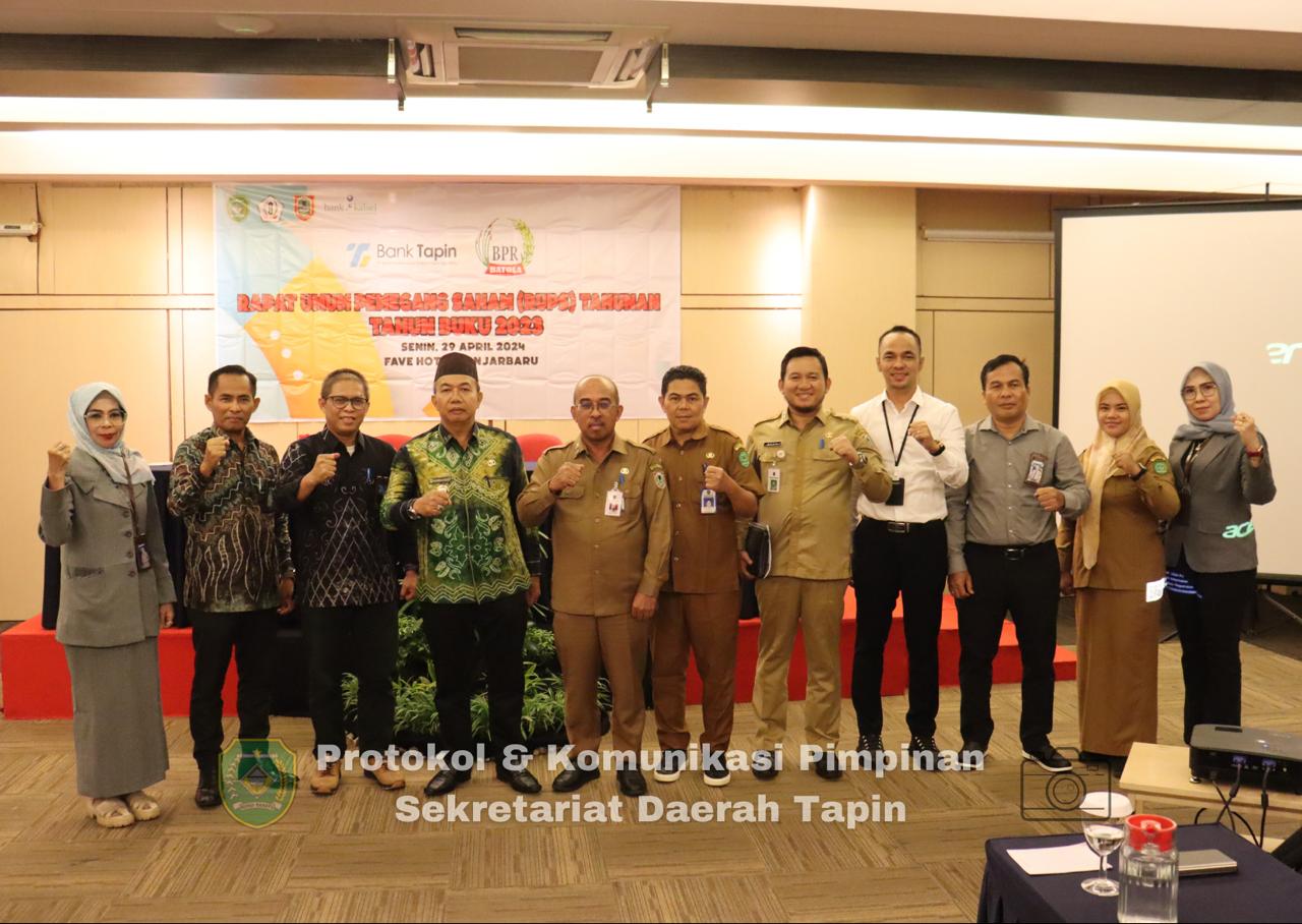 HADIR: Pj Bupati Tapin Muhammad Syarifuddin menghadiri Rapat Umum Pemegang Saham (RUPS) Bank Tapin Tahunan, tahun buku 2023 di Fave Hotel Banjarbaru, Senin (29/4).
