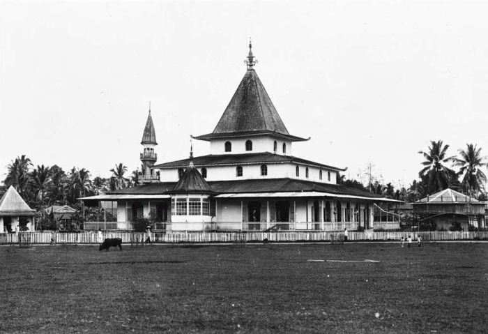 Masjid Al Karomah di zaman dulu