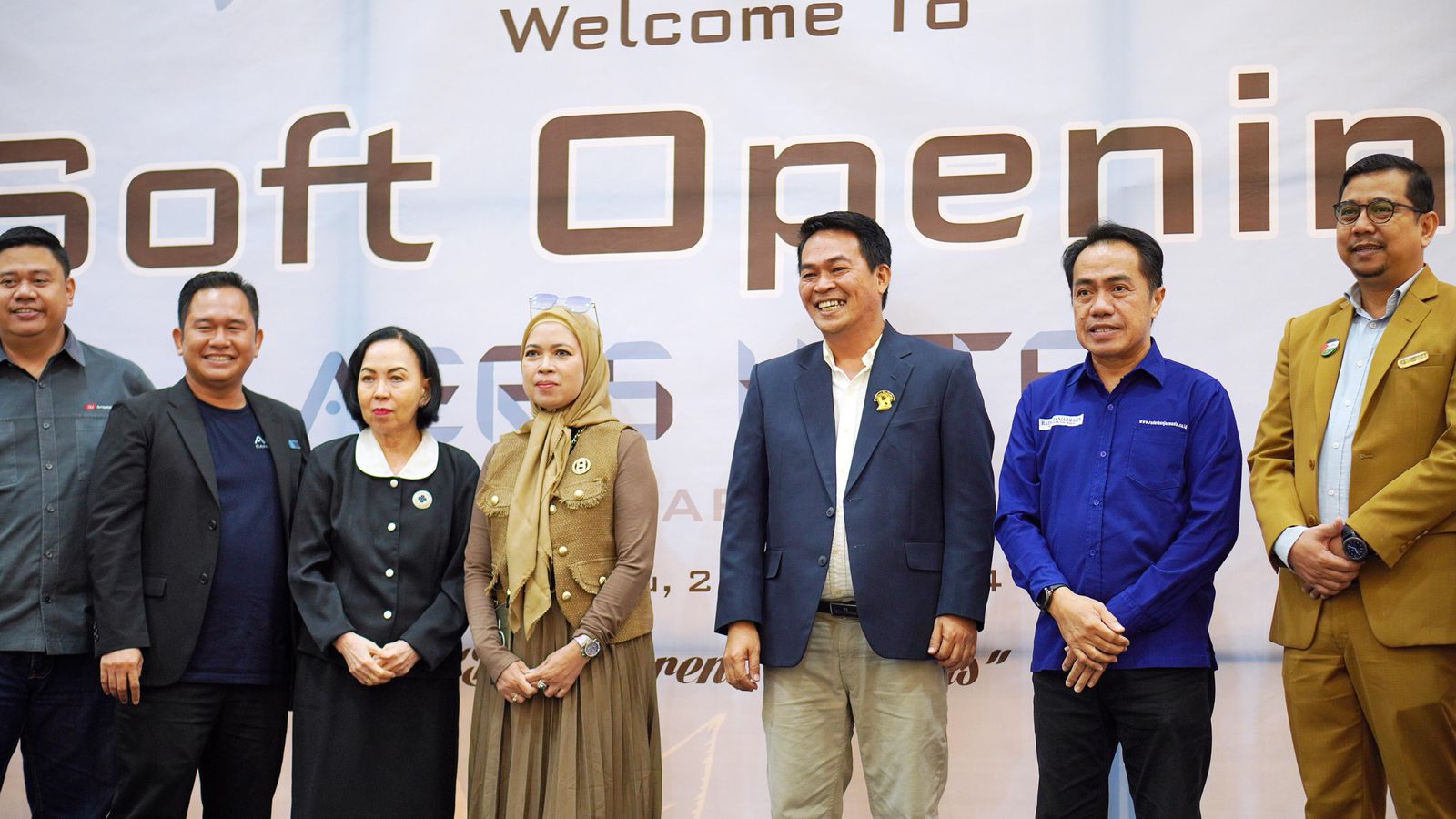SEREMONI: Momen seremoni soft opening Aeris Hotel Banjarbaru di Aurora Ballroom, Rabu (22/5).